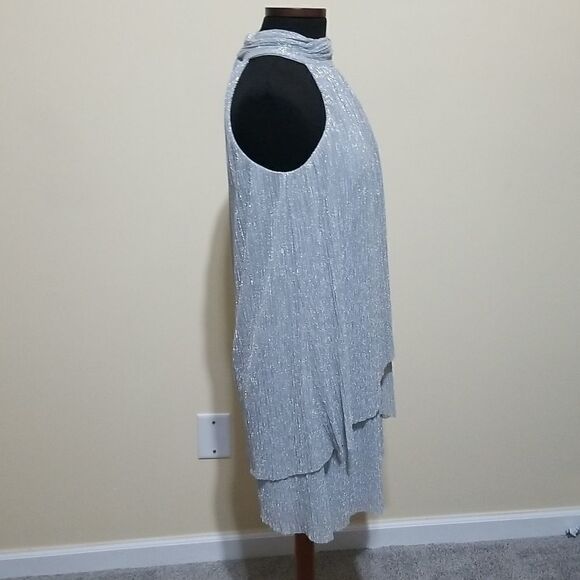 London Time Silver Metallic Dress size 4 - Picture 6 of 6